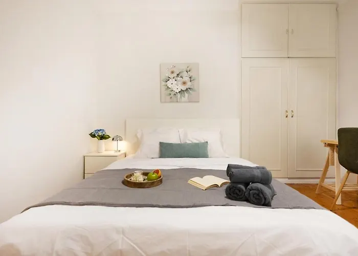 3br With Balcony *